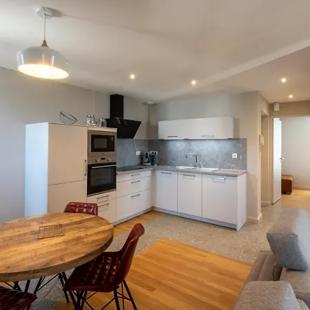 L'aubrac, T2 Classe Meuble De Tourisme 罗德兹